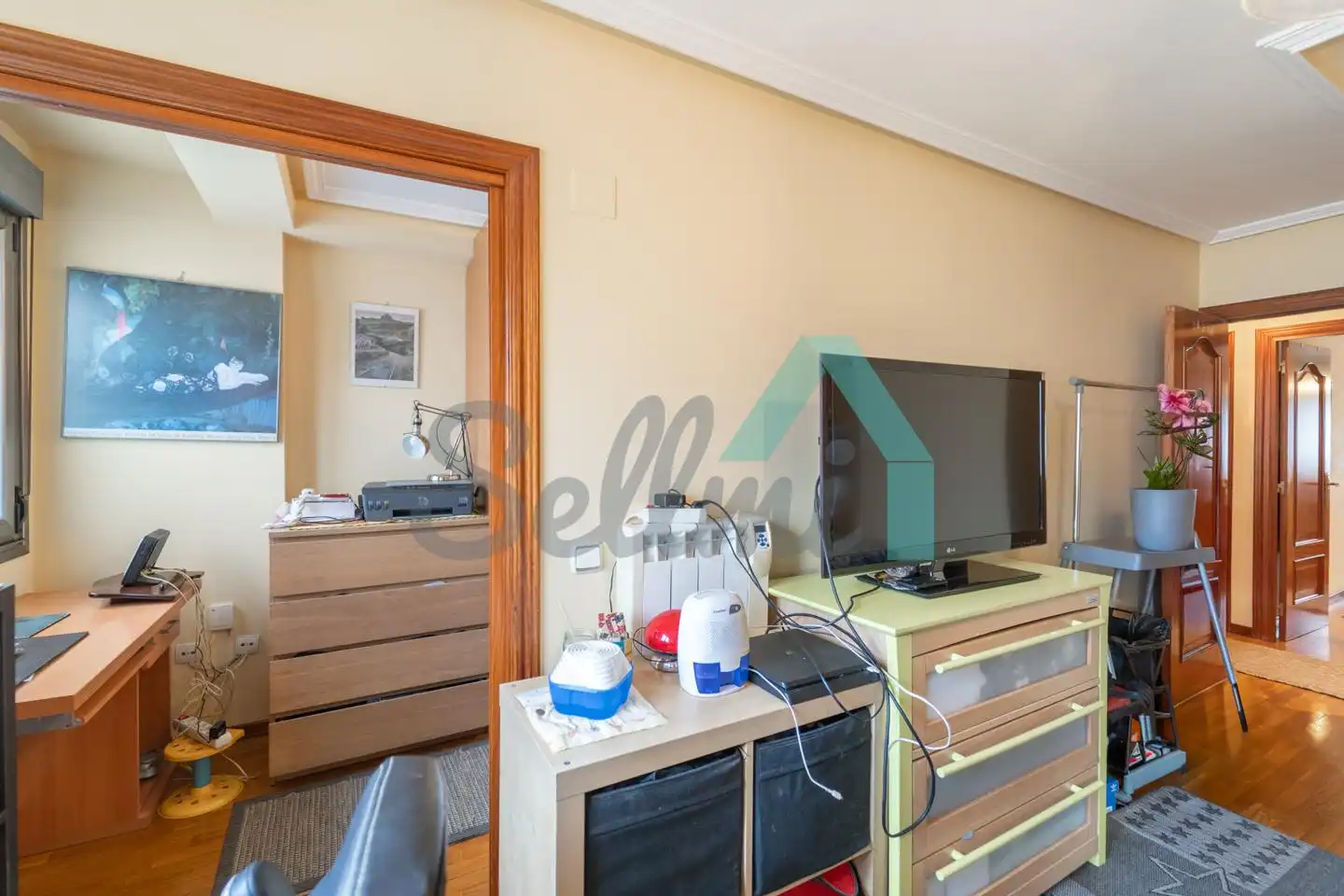 Bedroom of Flat for sale in Oviedo   with Heating, Parquet flooring and Storage room