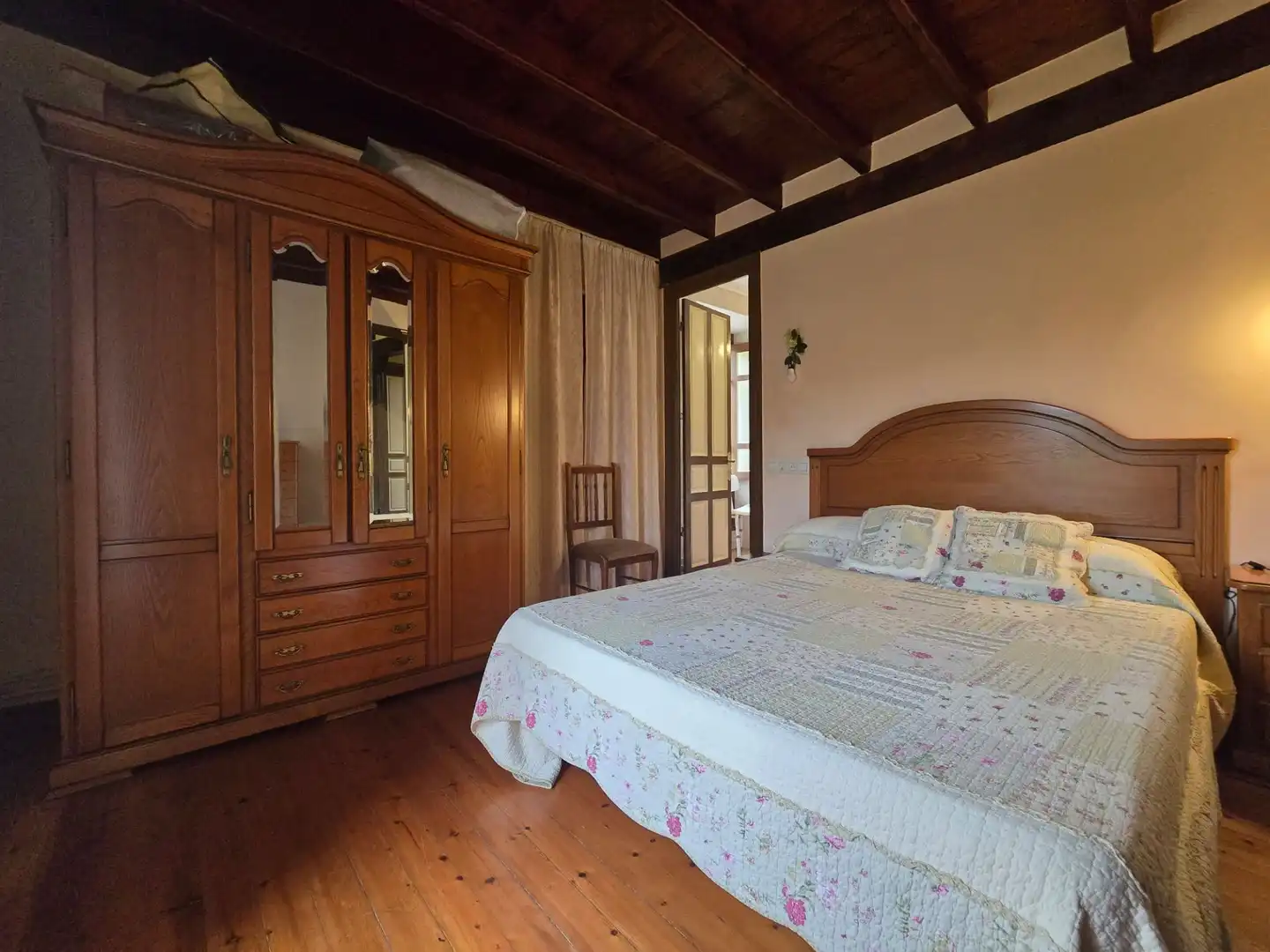 Habitación de Casa o chalet en venta en Peñamellera Baja con Calefacción, Jardín privado y Trastero