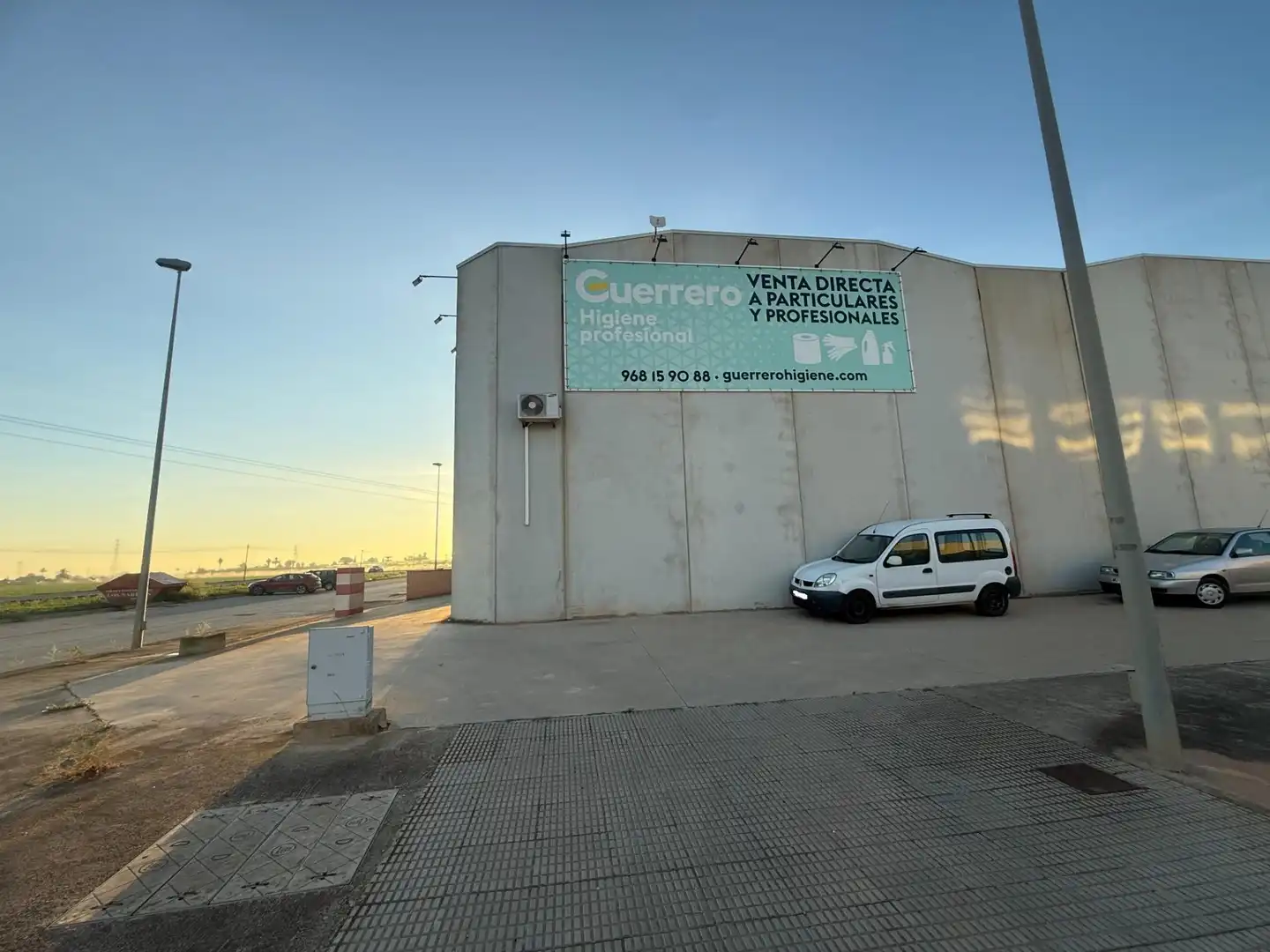 Nave industrielle à louer à Avenida Avenida Tomás Ferro, imagen 4