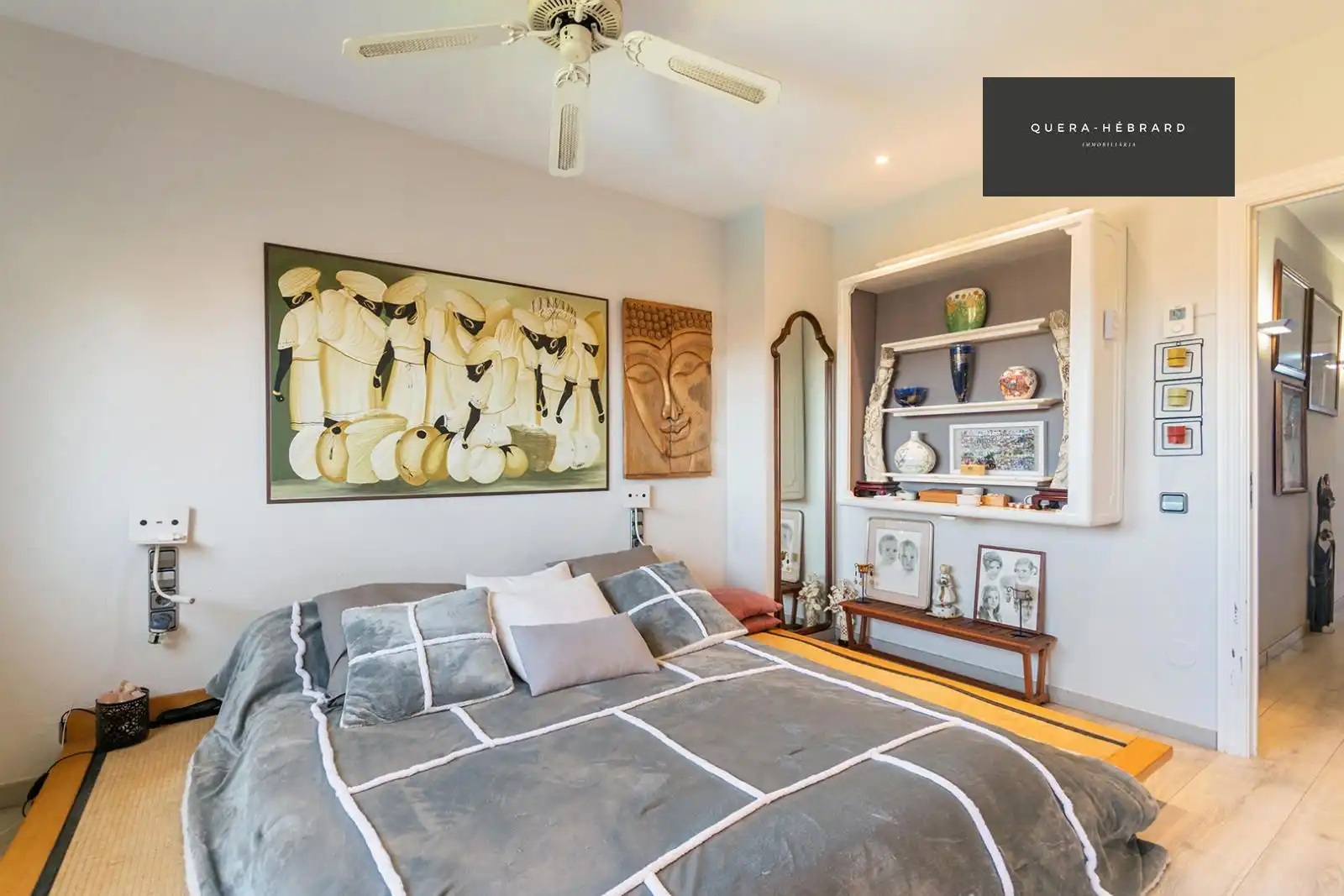 Habitación de Casa adosada en venta en Sant Cugat del Vallès con Calefacción, Parquet y Terraza