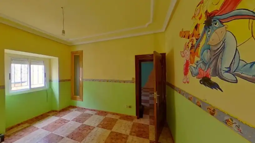 Casa o xalet en venda a Calle Puerta de Martos, Ctra. Circunvalación - La Magdalena
