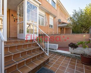 Exterior view of Single-family semi-detached for sale in Villaviciosa de Odón  with Air Conditioner