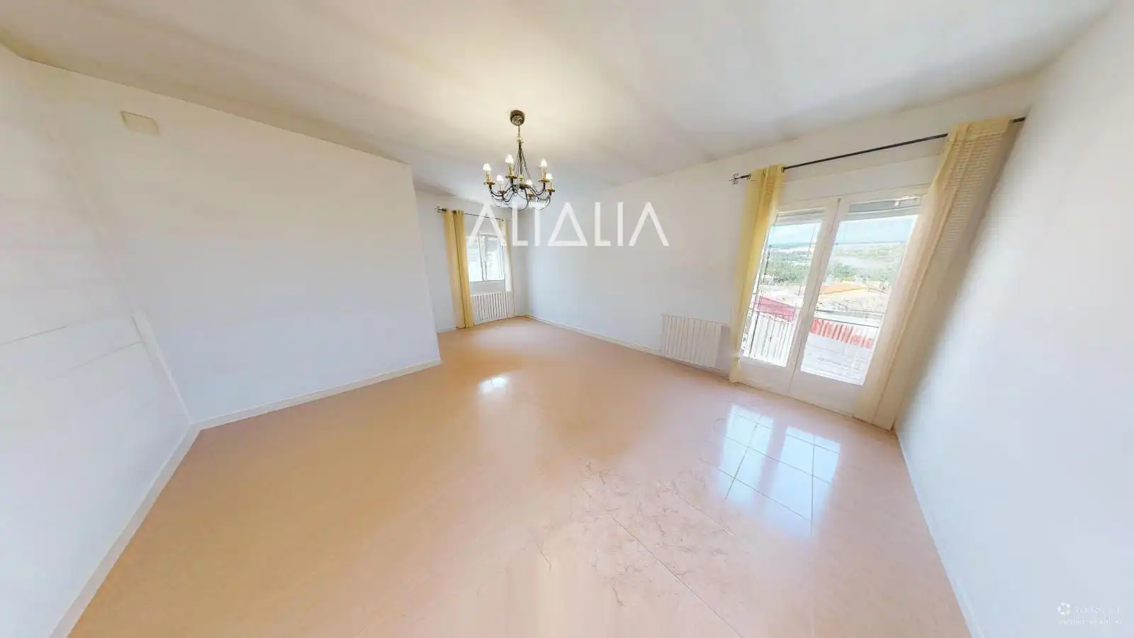 Casa o xalet en venda a ERUELA, Villanueva de Guadamejud