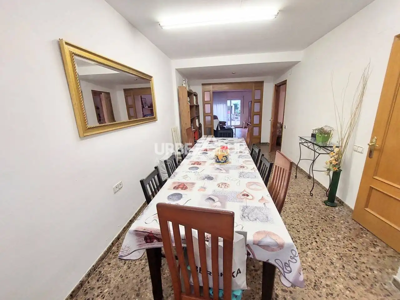Menjador de Casa o xalet en venda en Terrassa amb Calefacció, Jardí privat i Terrassa