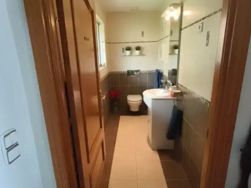 Badezimmer von Wohnung zum Verkauf in Málaga Capital mit Klimaanlage, Schwimmbad und Balkon