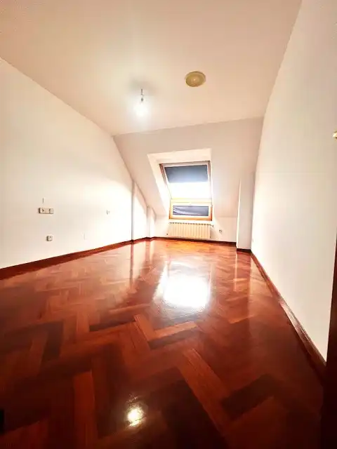 Habitación de Piso en venta en A Coruña Capital  con Calefacción, Parquet y Trastero