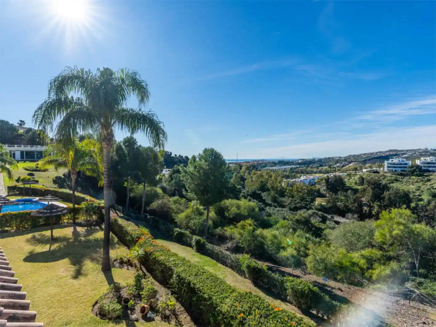 Garden of Flat for sale in Benahavís  with Air Conditioner, Terrace and Swimming Pool