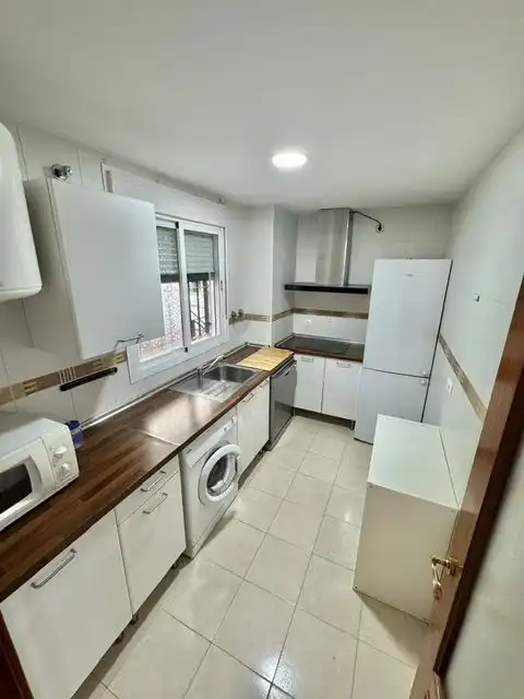 Kitchen of Apartments for sale in Gelves  with Air Conditioner, Storage room and Balcony