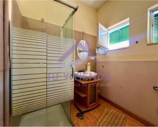 Bathroom of Flat for sale in Valladolid Capital  with Terrace