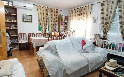 Bedroom of Single-family semi-detached for sale in El Casar de Escalona  with Air Conditioner, Terrace and Swimming Pool