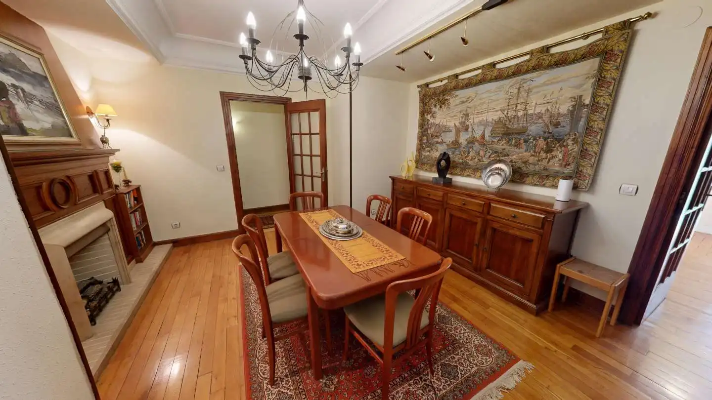 Piso en venta en Área Romántica