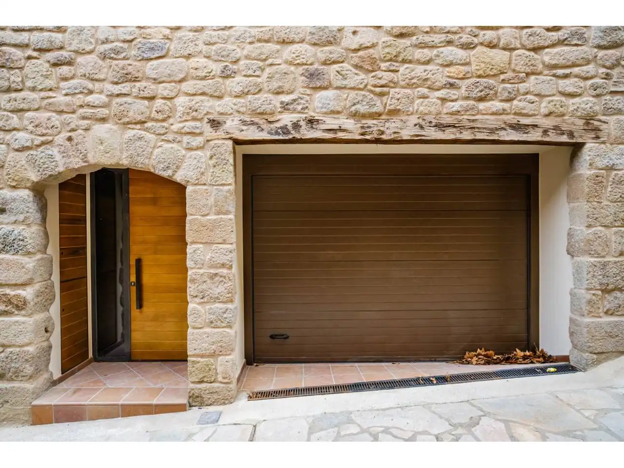 Exterior view of Houses for sale in Casserres  with Air Conditioner, Heating and Terrace