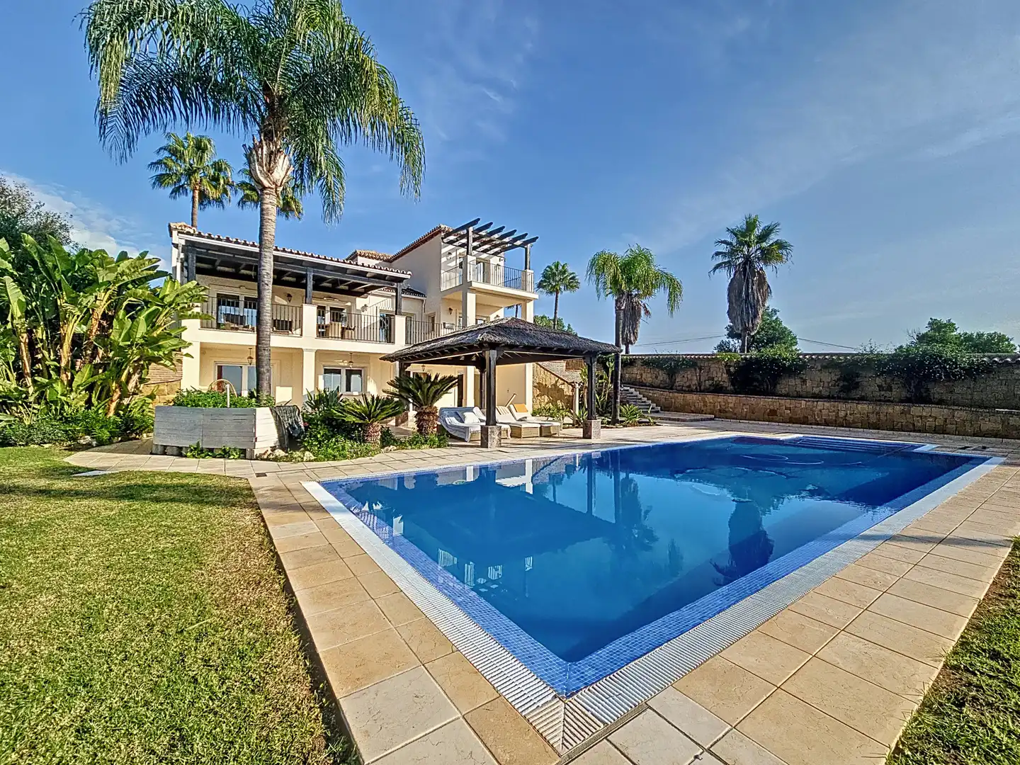 Casa amb piscina en venda a Selwo, imagen 7