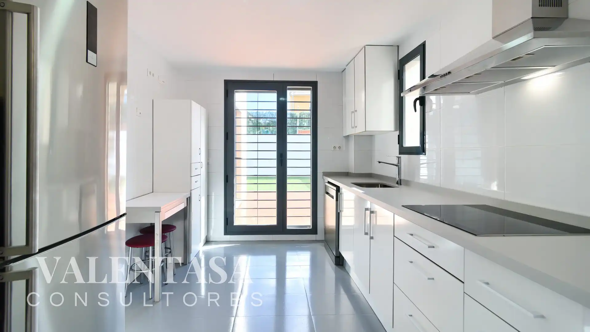 Casa adosada en venta en Calle Baobab, Olimar - Carambolo - Atalaya de Levante