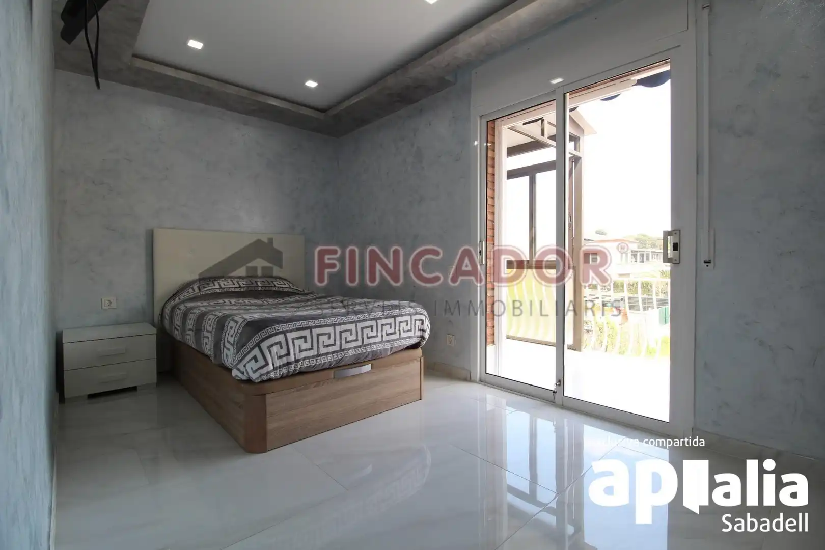 Casa amb terrassa en venda a Carrer dels Pirineus, imagen 34