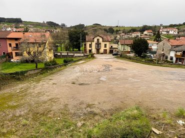 Terreno residencial en venta en Villaescusa (Cantabria)