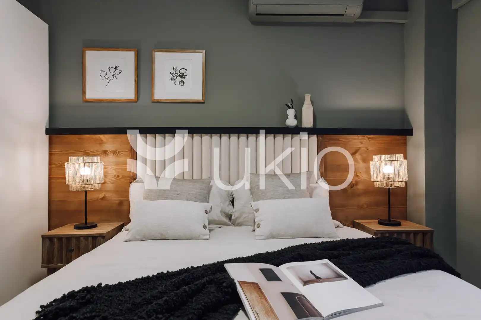 Schlafzimmer von Wohnungen zur Miete in Barcelona mit Klimaanlage, Heizung und Möbliert