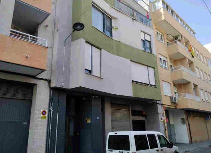 Photo 1 of Garage for sale in C/ Nueva, Maestro Carrascosa - Banda de Música, Alicante