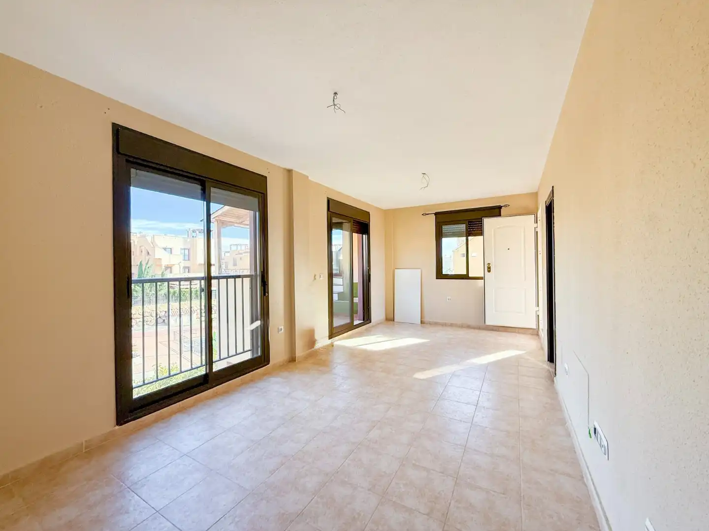 Apartamento en venta en Águilas con Terraza, Piscina y Balcón