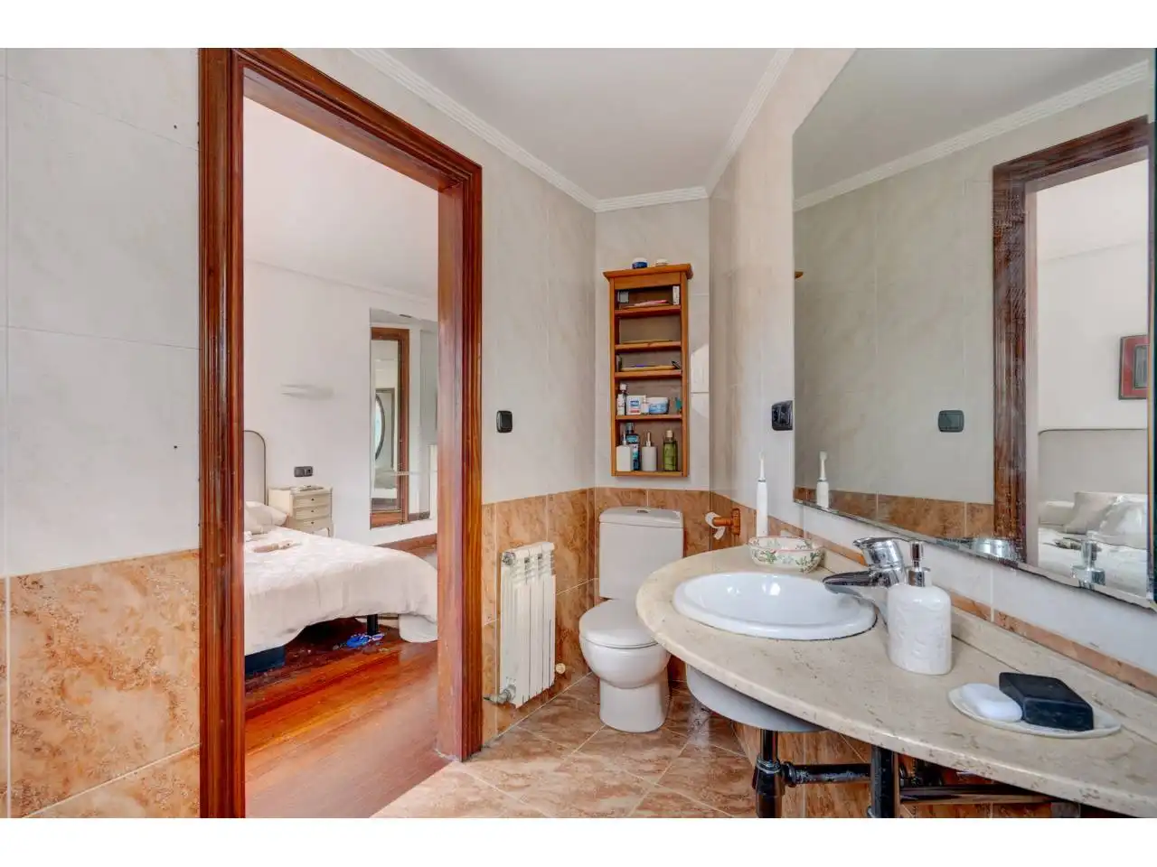 Bathroom of Flat for sale in Donostia - San Sebastián   with Heating, Private garden and Terrace