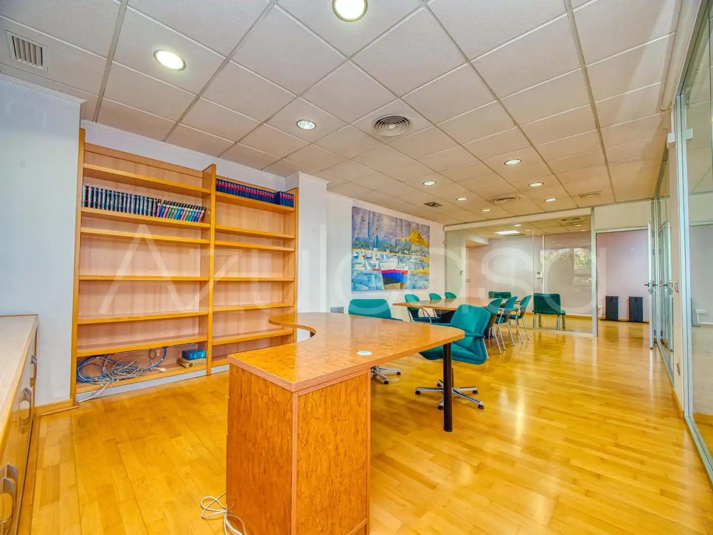Office for sale in Alicante / Alacant  with Air Conditioner and Furnished