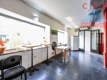 Local comercial en venda a Puente de Vallecas