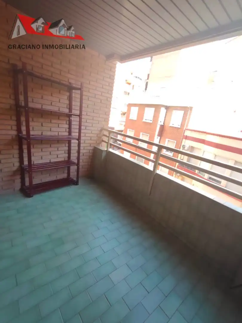 Wohnung mit Terrasse zum Verkauf in Feria, imagen 4