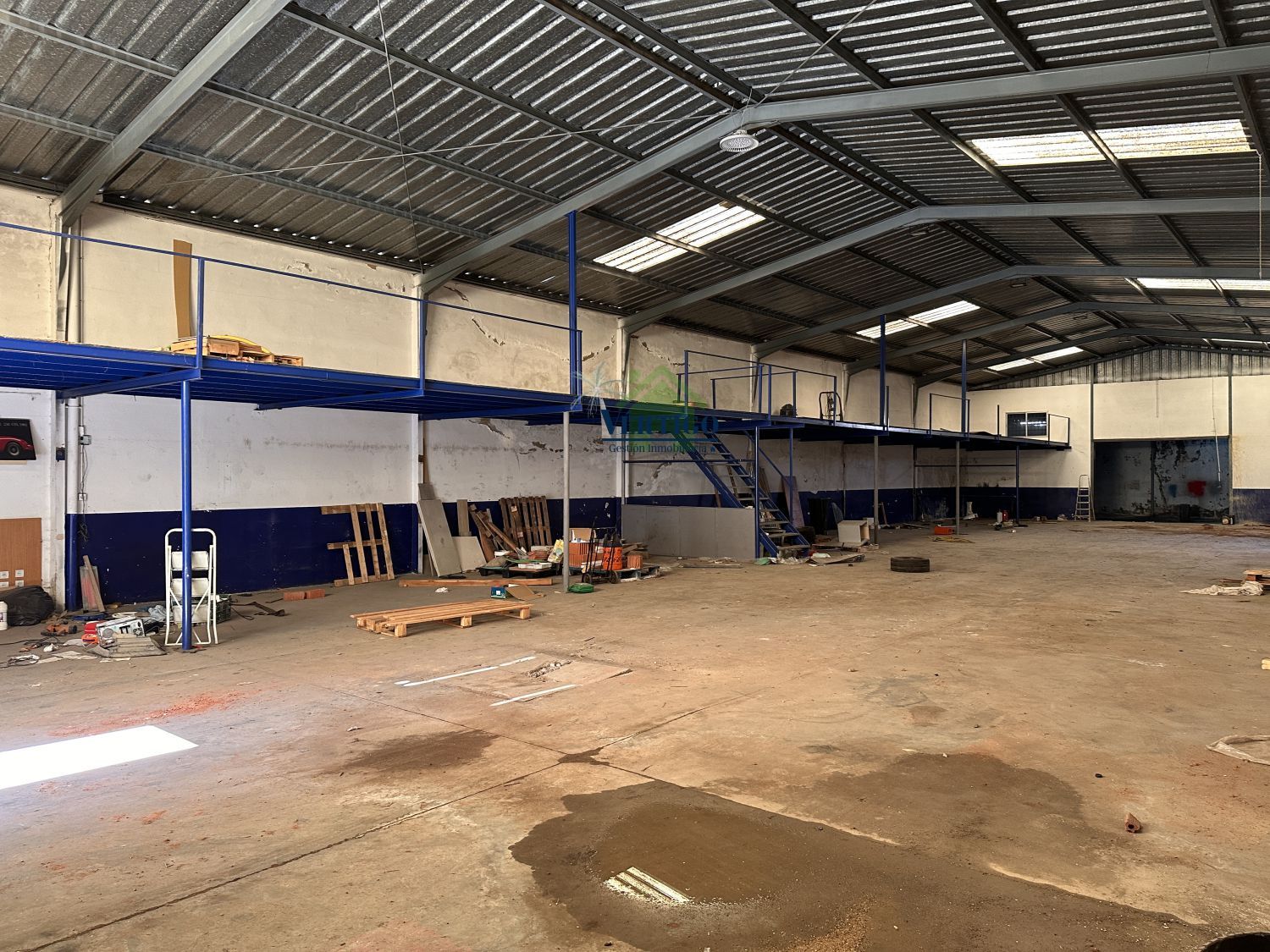 Industrial buildings for sale in Dos Hermanas