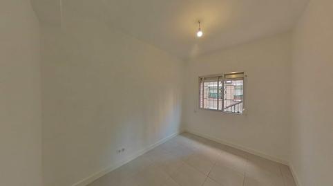 Foto 4 de Piso en venta en  Algaba, San Isidro,  Madrid Capital