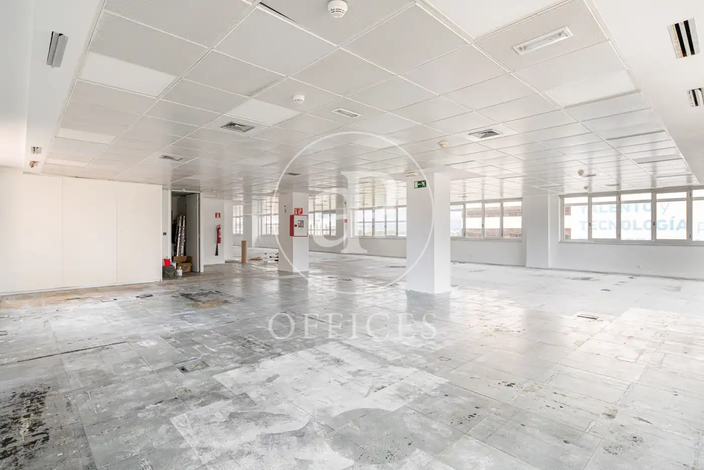 Office for rent in Madrid  with Air Conditioner and Heating