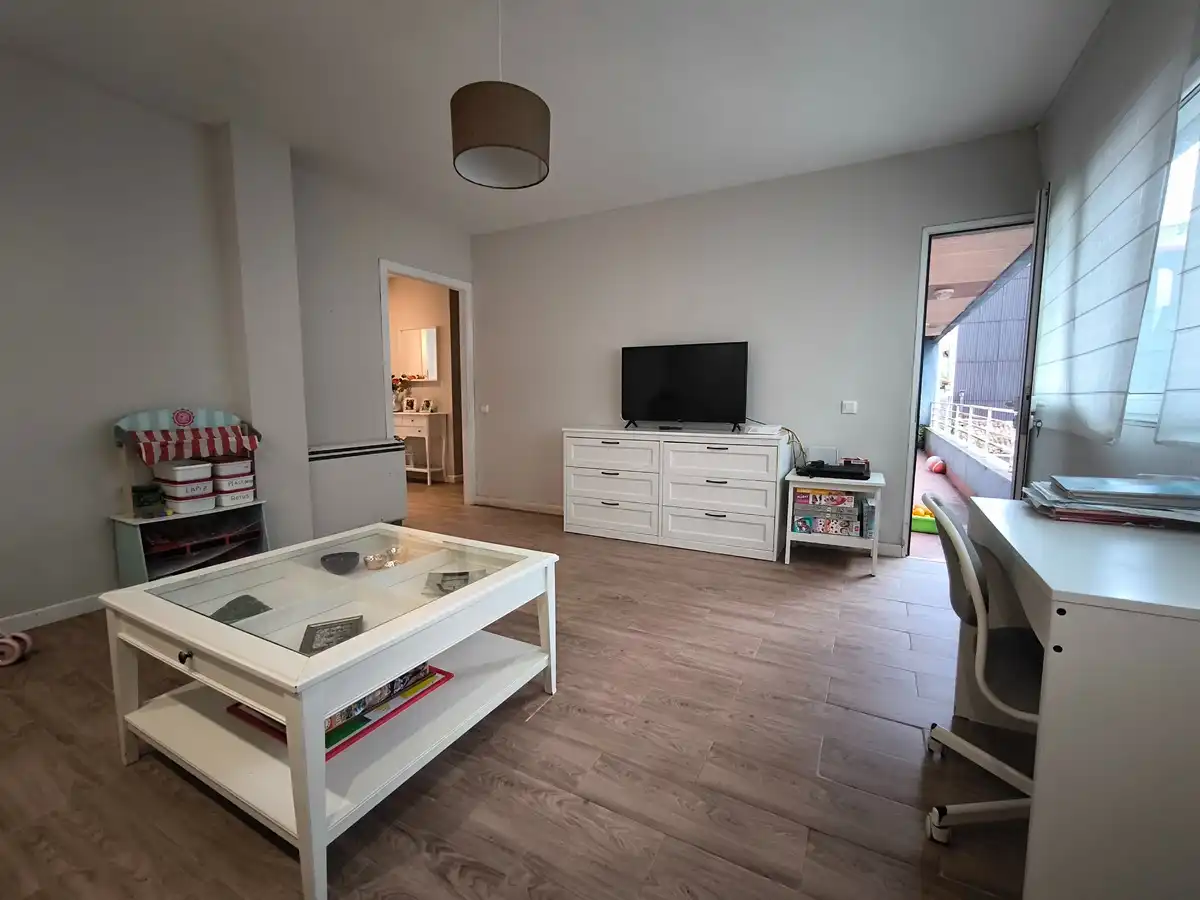 Sala d'estar de Pis en venda en Cambados amb Calefacció i Balcó