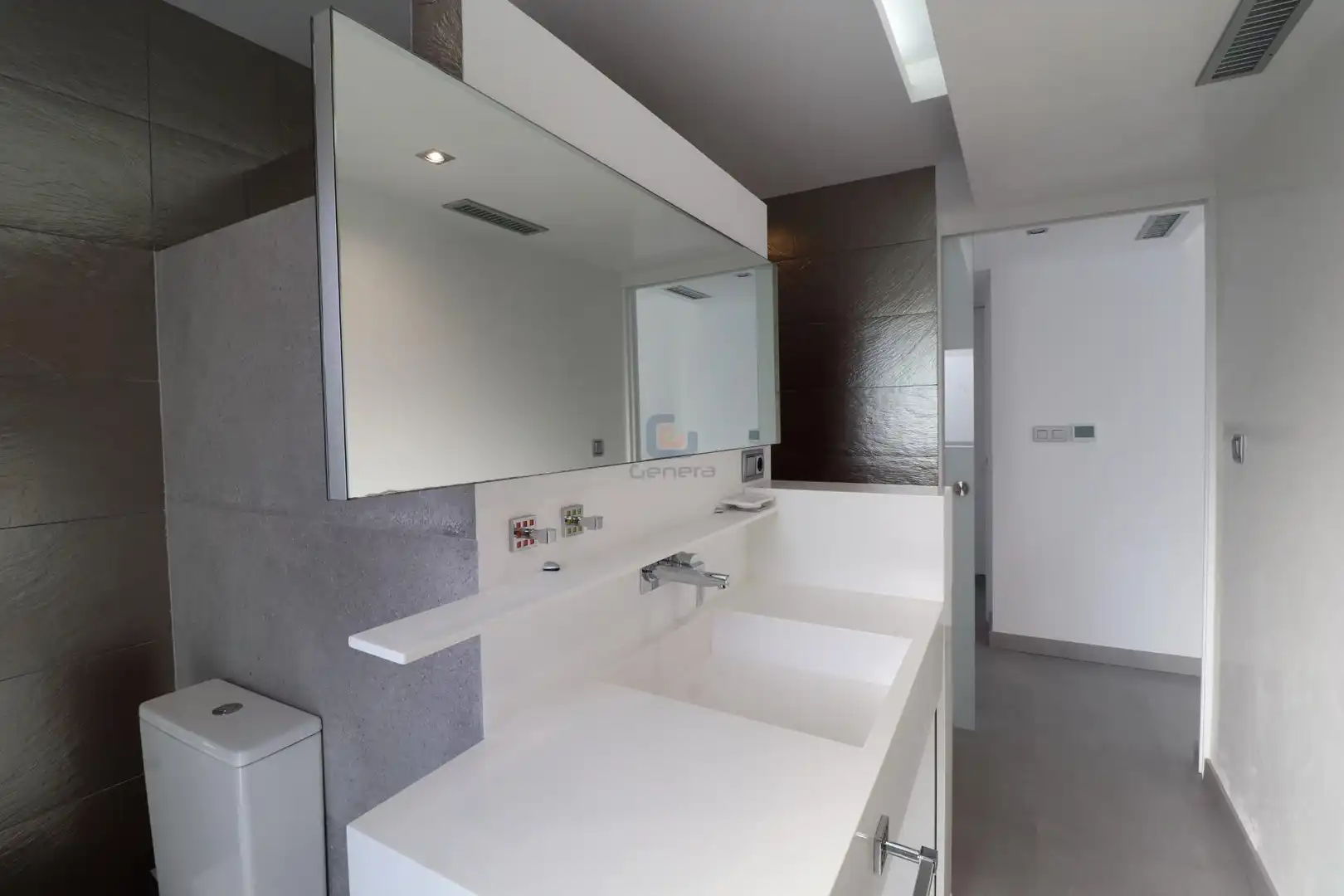 Bathroom of Houses for sale in El Campello  with Air Conditioner, Private garden and Terrace