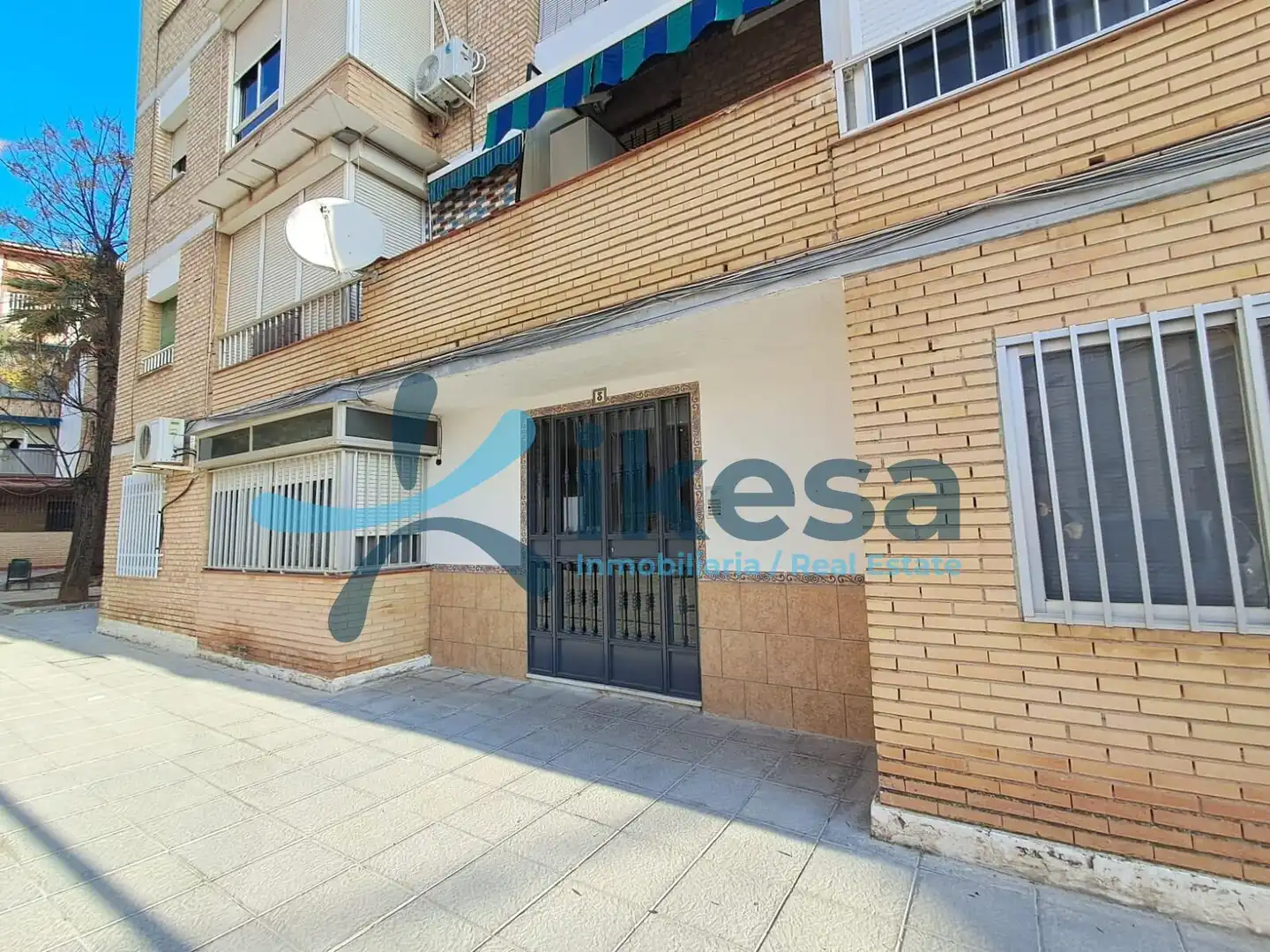 Vista exterior de Pis en venda en Puente Genil