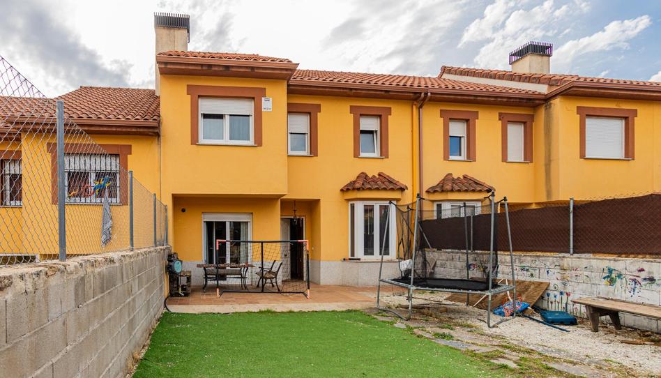 Photo 1 of Single-family semi-detached for sale in  Llanos Los, Manzanares El Real, Madrid