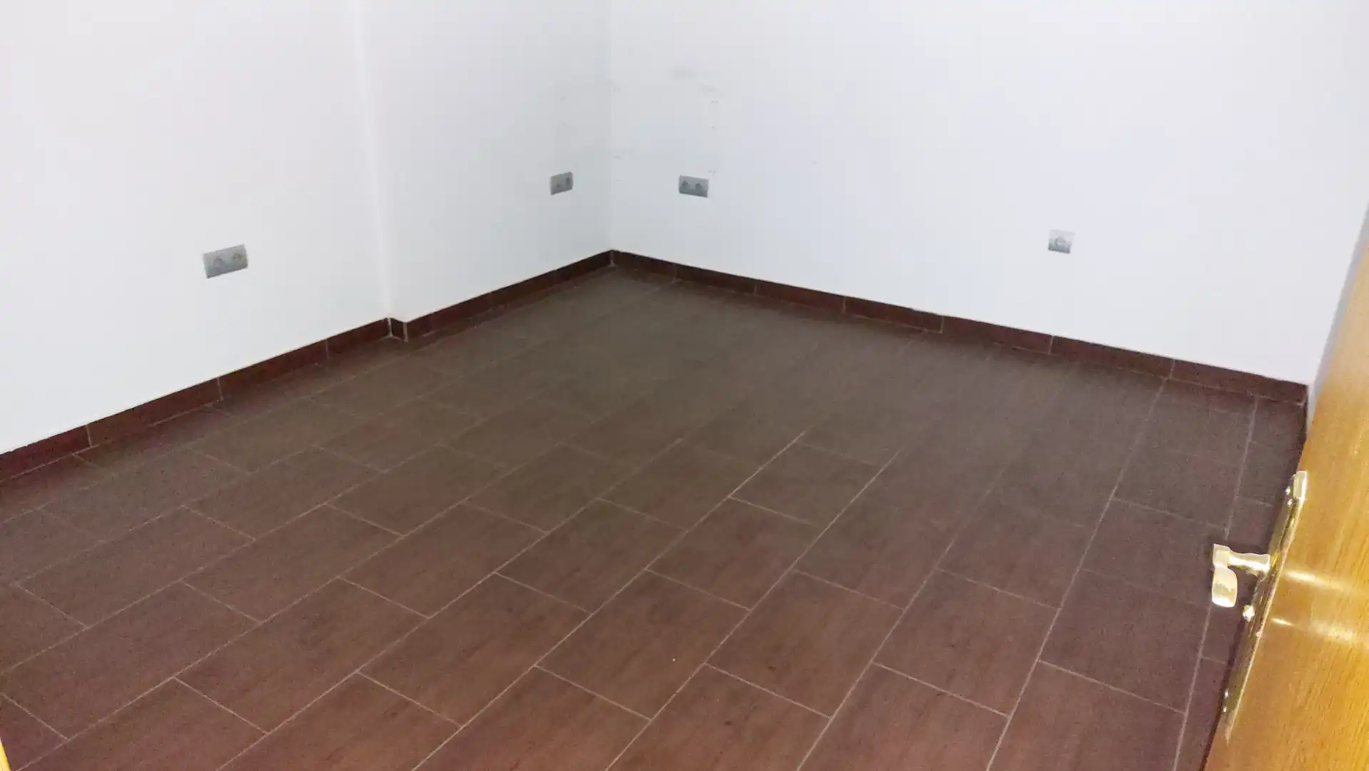 Gewerbefläche zur Miete in Avenida Juan Carlos I 13, imagen 12