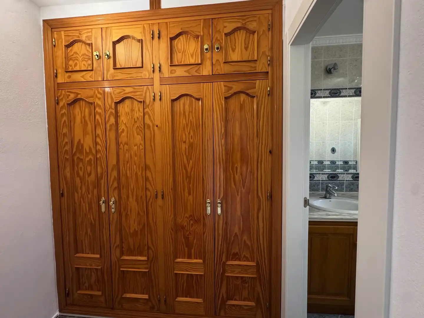 Bathroom of Houses for rent in Casares  with Air Conditioner, Private garden and Terrace