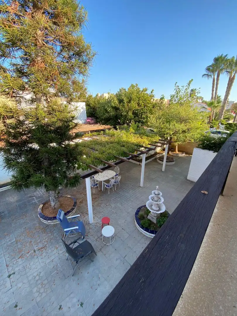 Terrassa de Casa o xalet en venda en Sagunto / Sagunt amb Aire condicionat, Jardí privat i Terrassa