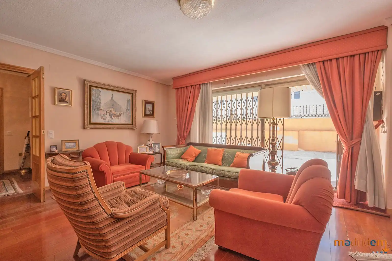 Living room of Apartments for sale in Madrid  with Air Conditioner, Heating and Private garden