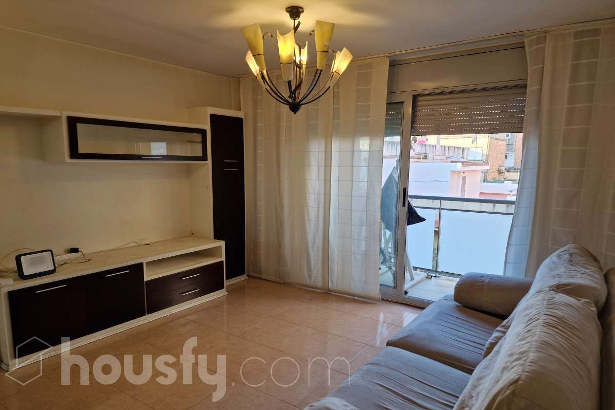 Living room of Flat to rent in L'Hospitalet de Llobregat  with Air Conditioner, Heating and Storage room