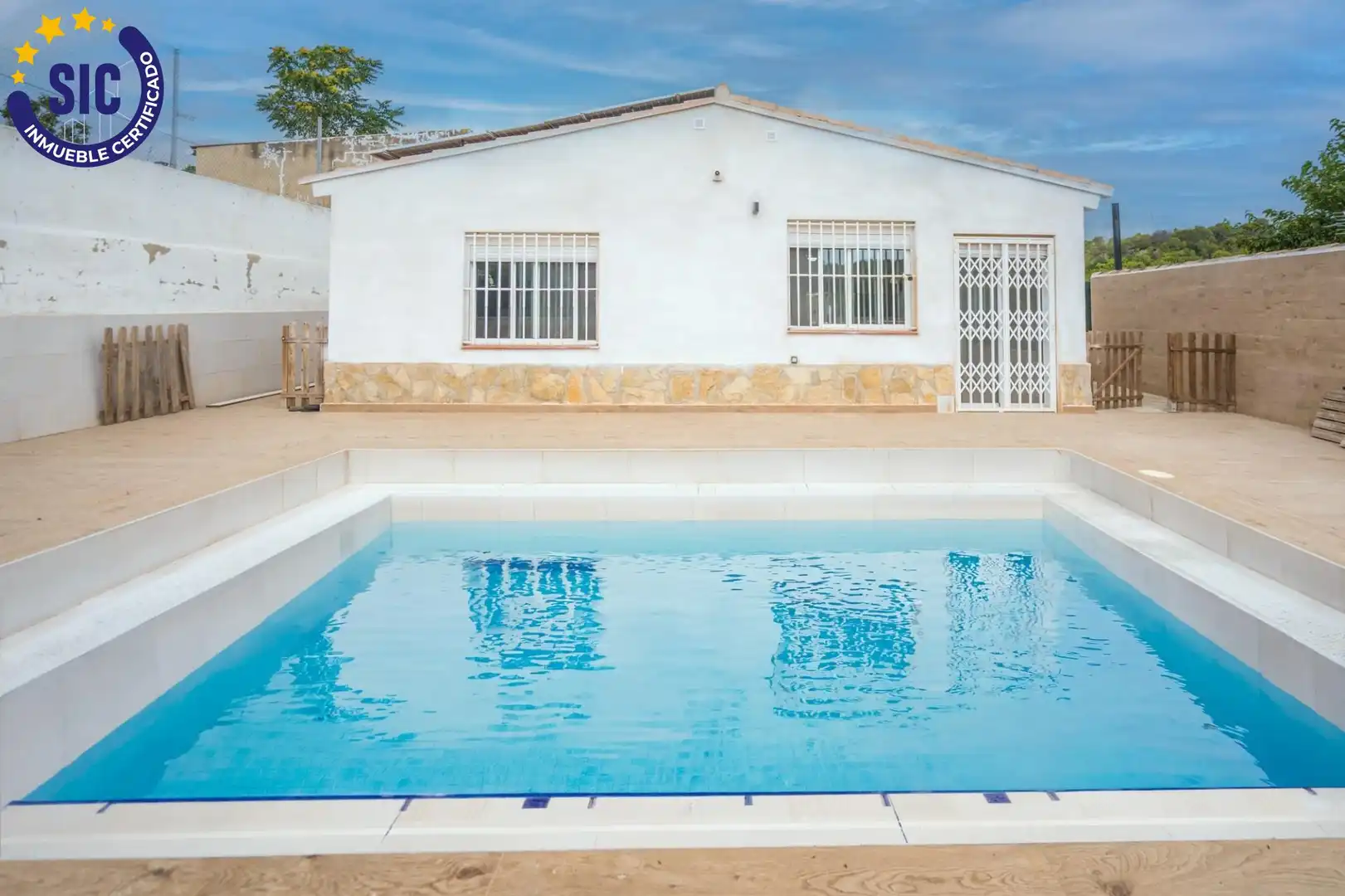 Maison rustique avec piscine à vendre à Calle Pedralba