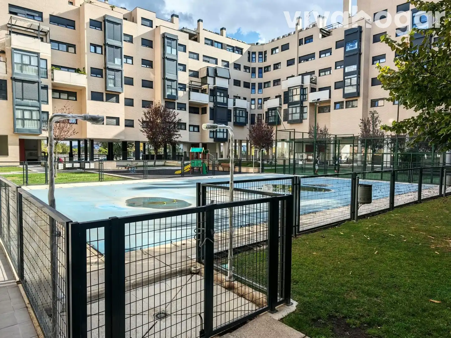 Vista exterior de Pis en venda en Madrid amb Aire condicionat, Calefacció i Traster