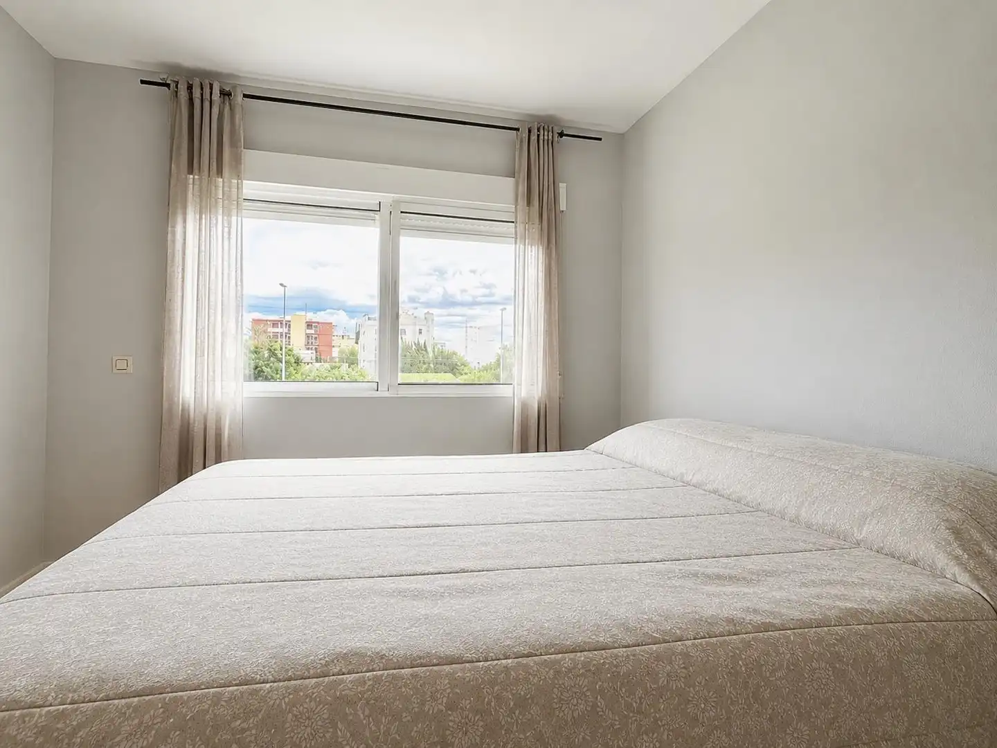 Bedroom of Flat for sale in El Campello  with Air Conditioner, Heating and Private garden