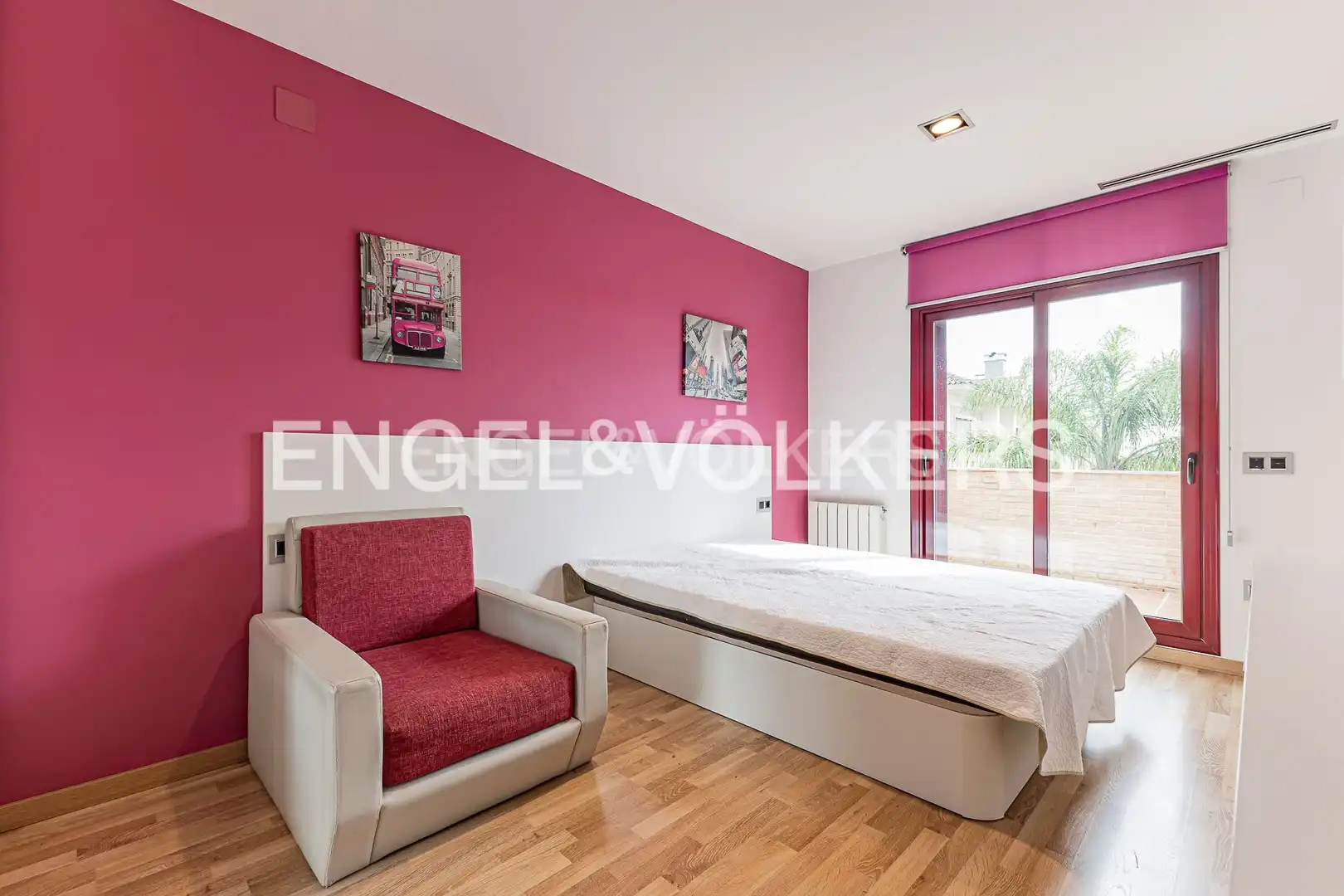 Habitación de Casa o chalet en venta en El Vendrell con Aire acondicionado, Calefacción y Jardín privado
