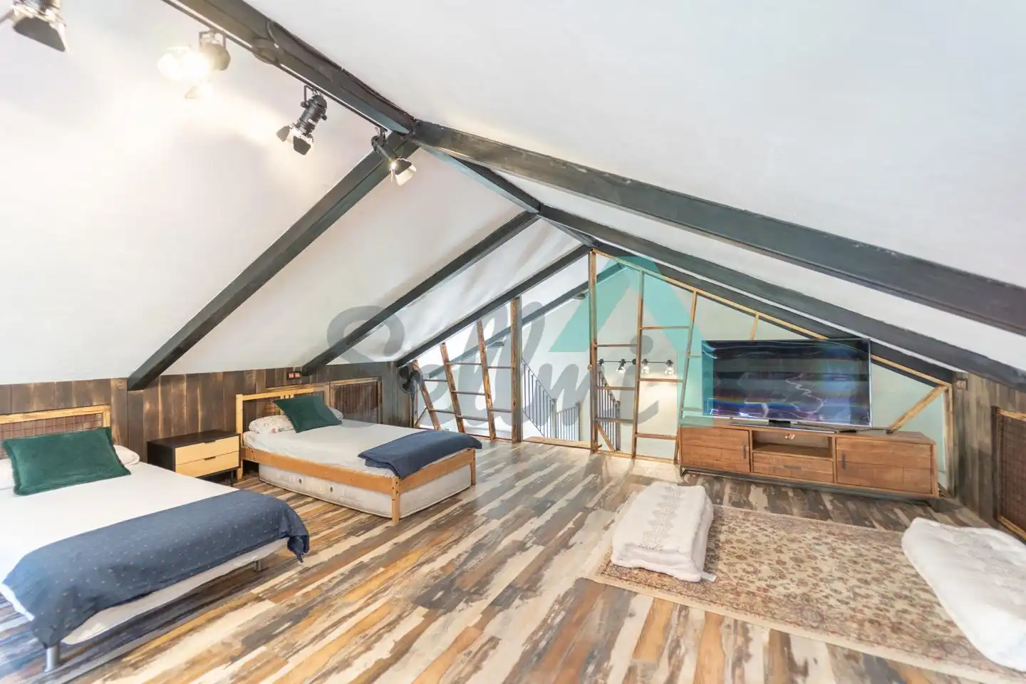 Habitación de Casa o chalet de alquiler en Mieres (Asturias) con Calefacción, Terraza y Amueblado