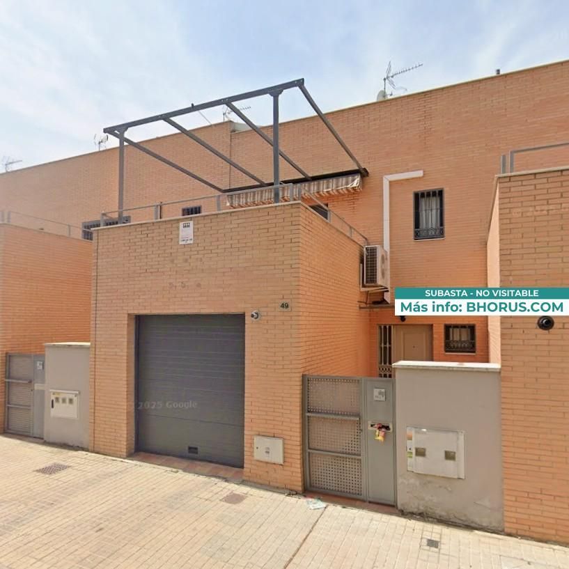 Vista exterior de Casa o xalet en venda en Arganda del Rey amb Jardí privat