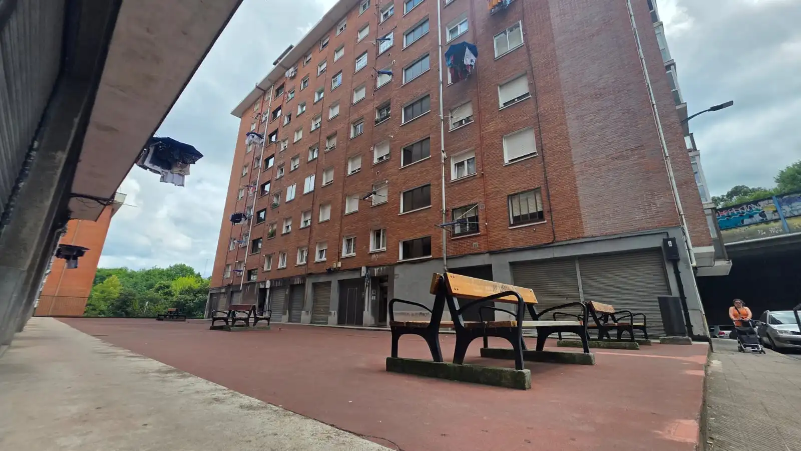 Vista exterior de Piso en venta en Bilbao  con Calefacción