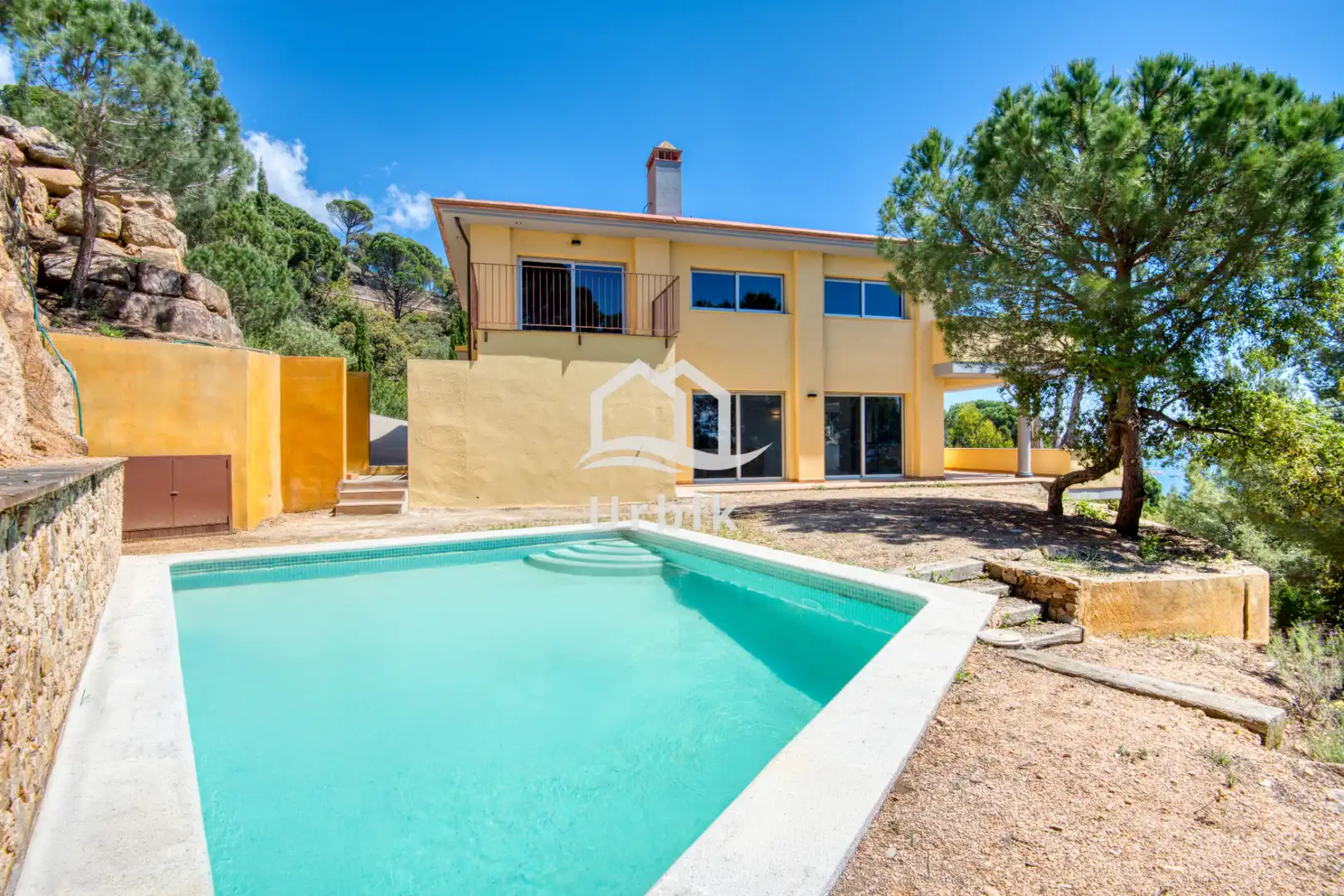 Xalet amb piscina en venda a Carrer de Mas Pei 88