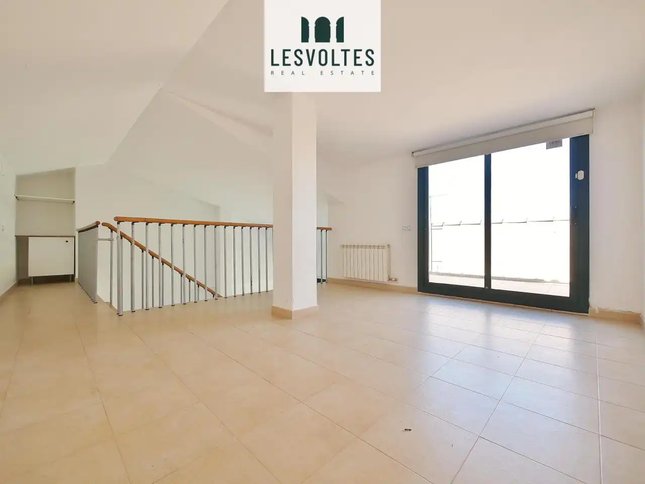 Sala de estar de Dúplex en venta en Palafrugell con Calefacción y Terraza