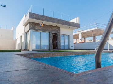 Dúplex amb piscina en venda a Orihuela Costa
