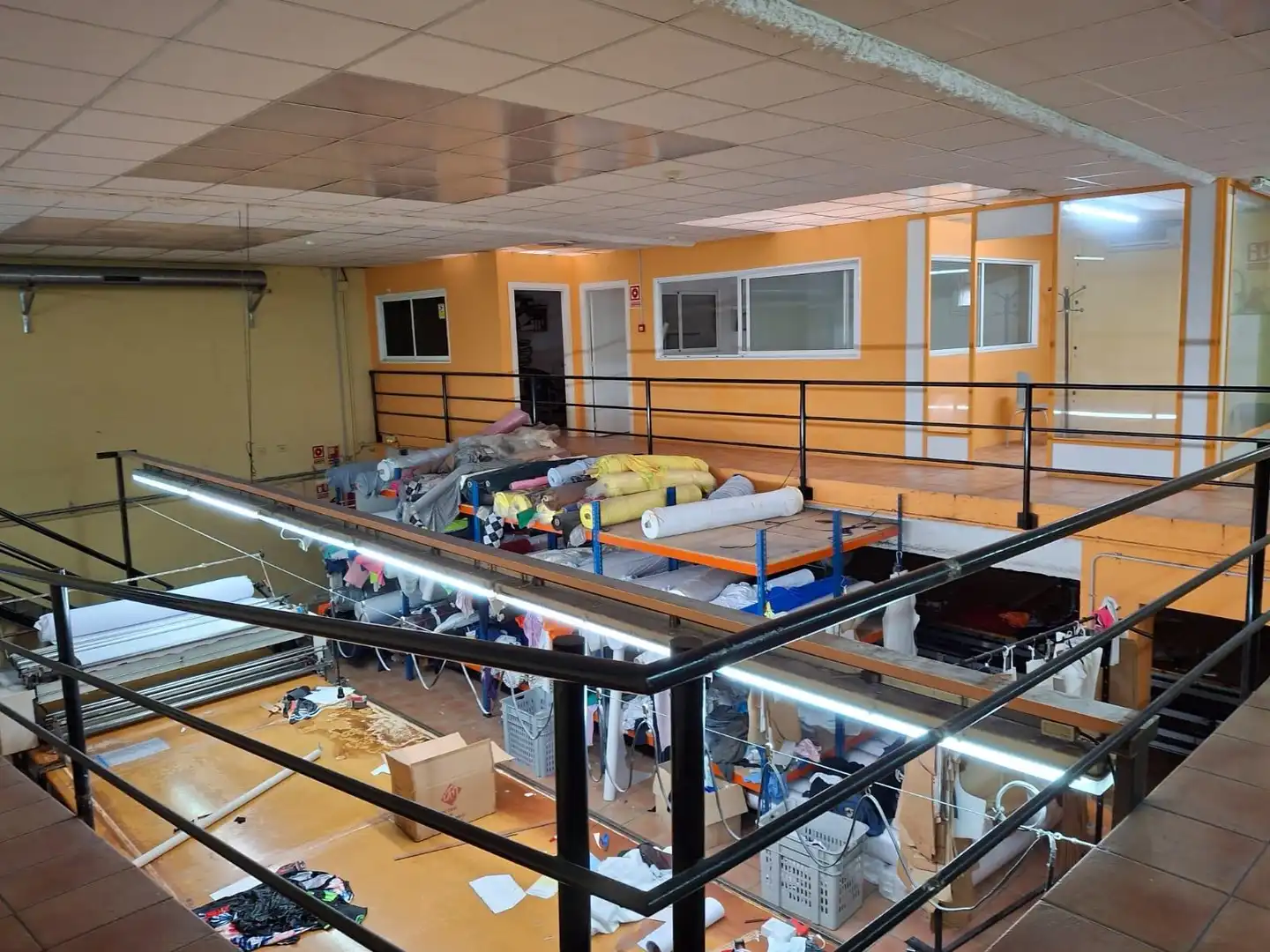 Business premises for sale in Carrer UMBRIA